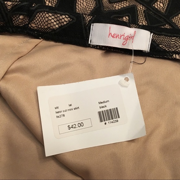 Henrigirl NWT Black and Beige lace pattern skirt - Picture 5 of 5